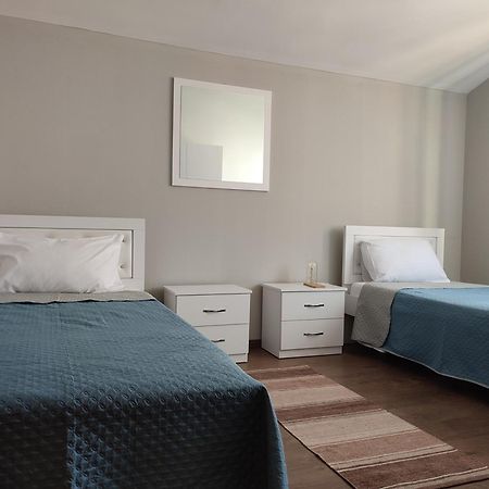 Rooms Xani Tirana Zewnętrze zdjęcie